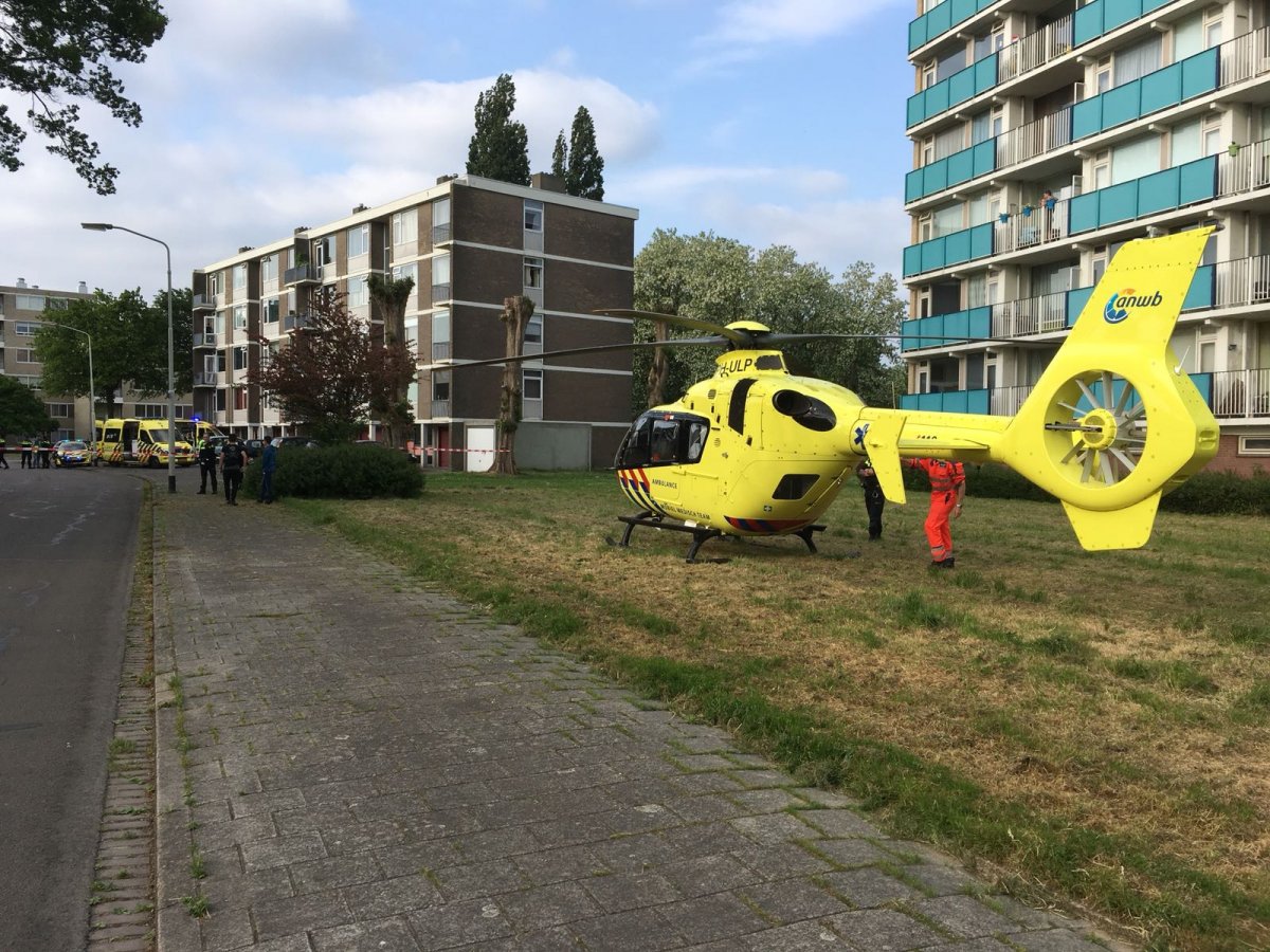 Slachtoffer steekincident Klaverweide overgebracht naar ziekenhuis