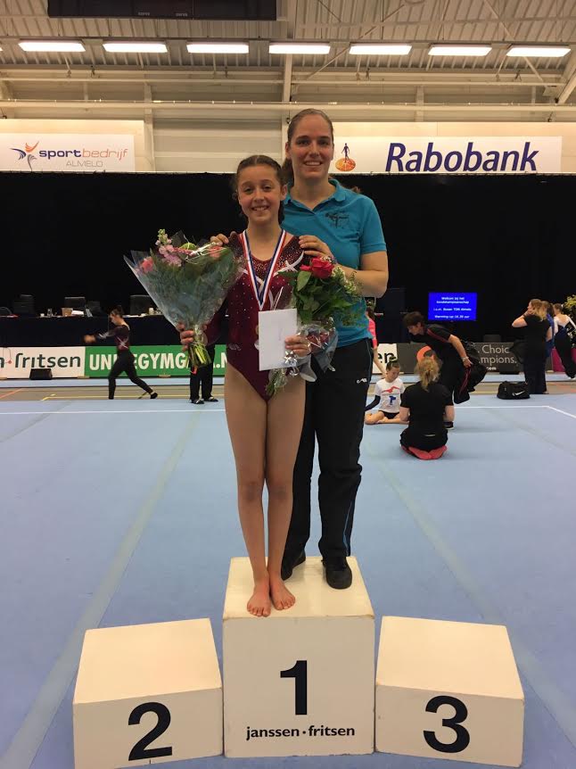 Masha van de Westelaken en trainster Chantal Jorna