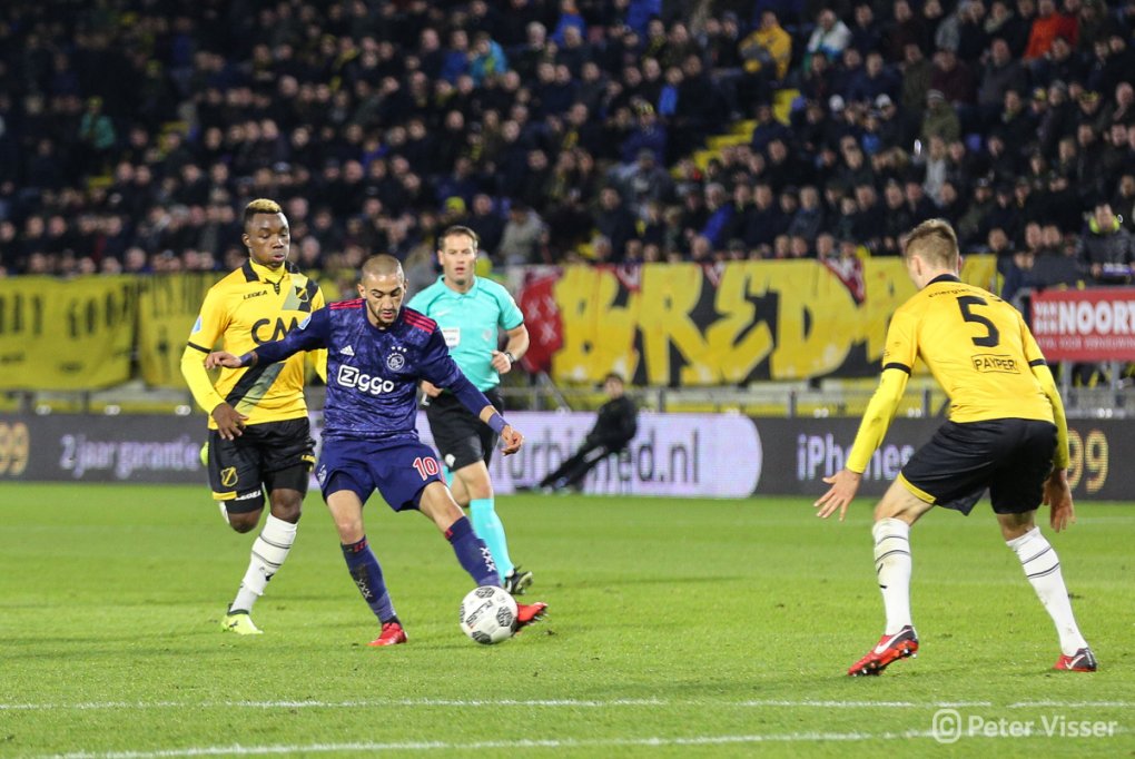 NAC ondervindt veel moeite tijdens verdedigen tegen Ajax