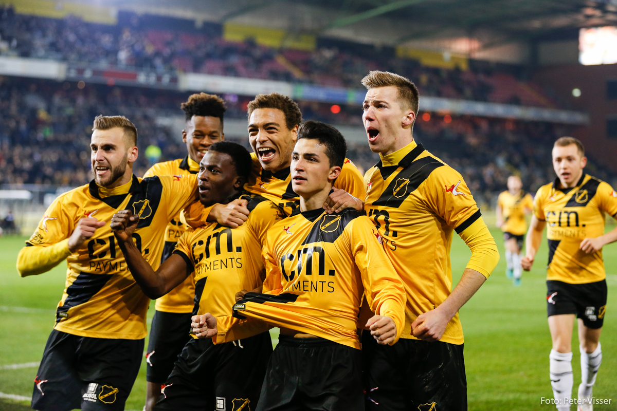 NAC heeft met 1-0 gewonnen van FC Dordrecht.