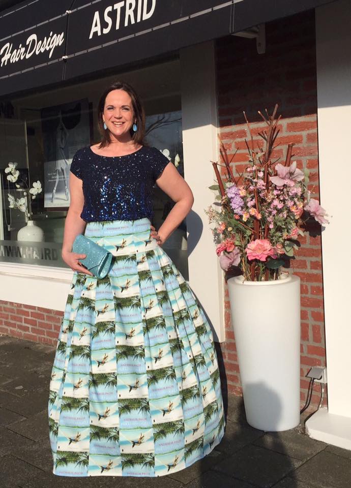 Nathalie Pagie in haar 'Paradijsvogels' rok