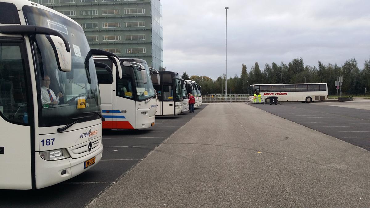 NS-bussen Breda Centraal vanwege werkzaamheden aan Tilburg CS.