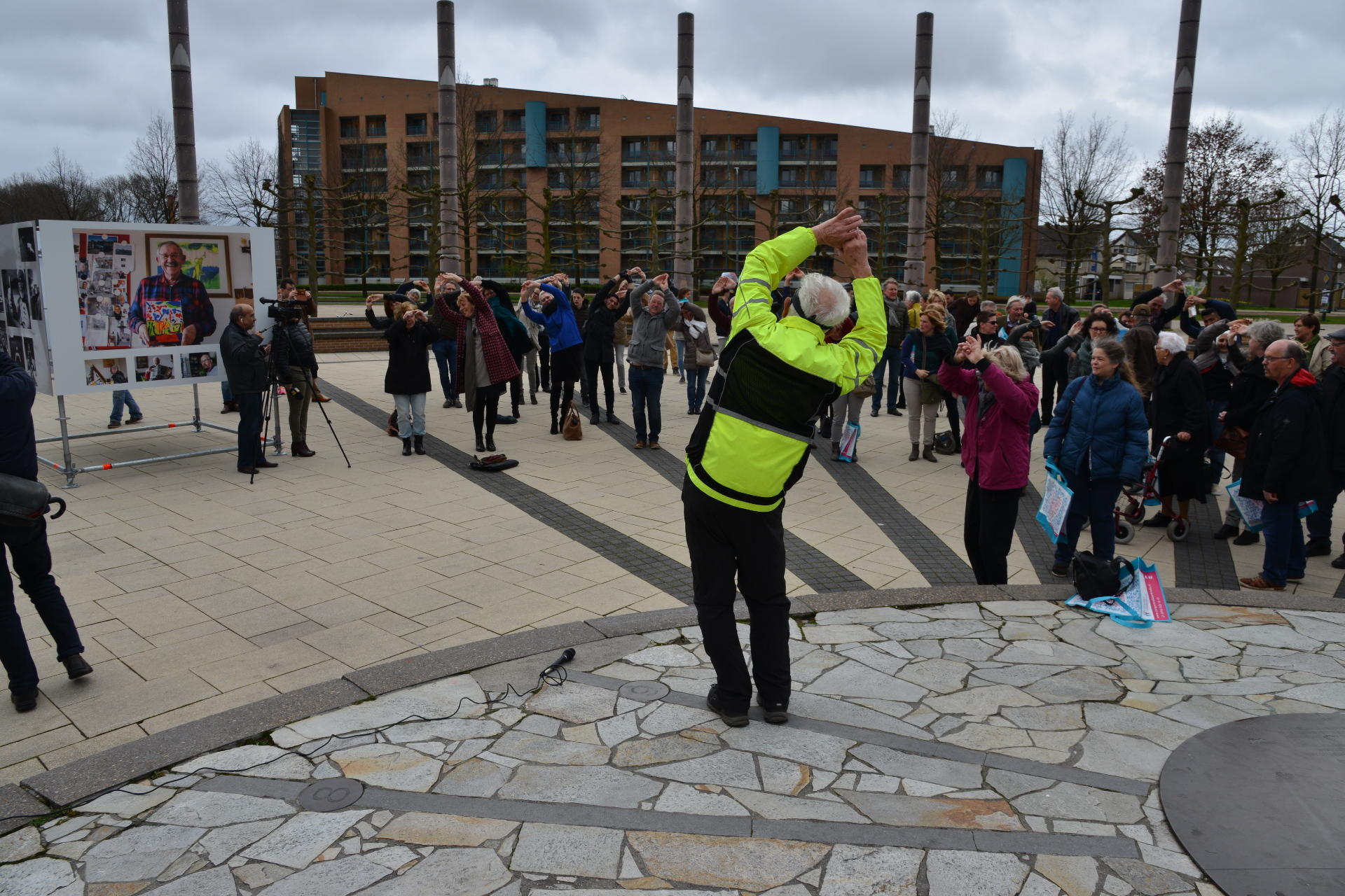 Fototentoonstelling Oog voor Elkaar Breda werd zaterdag geopend bij Heksenwiel.
