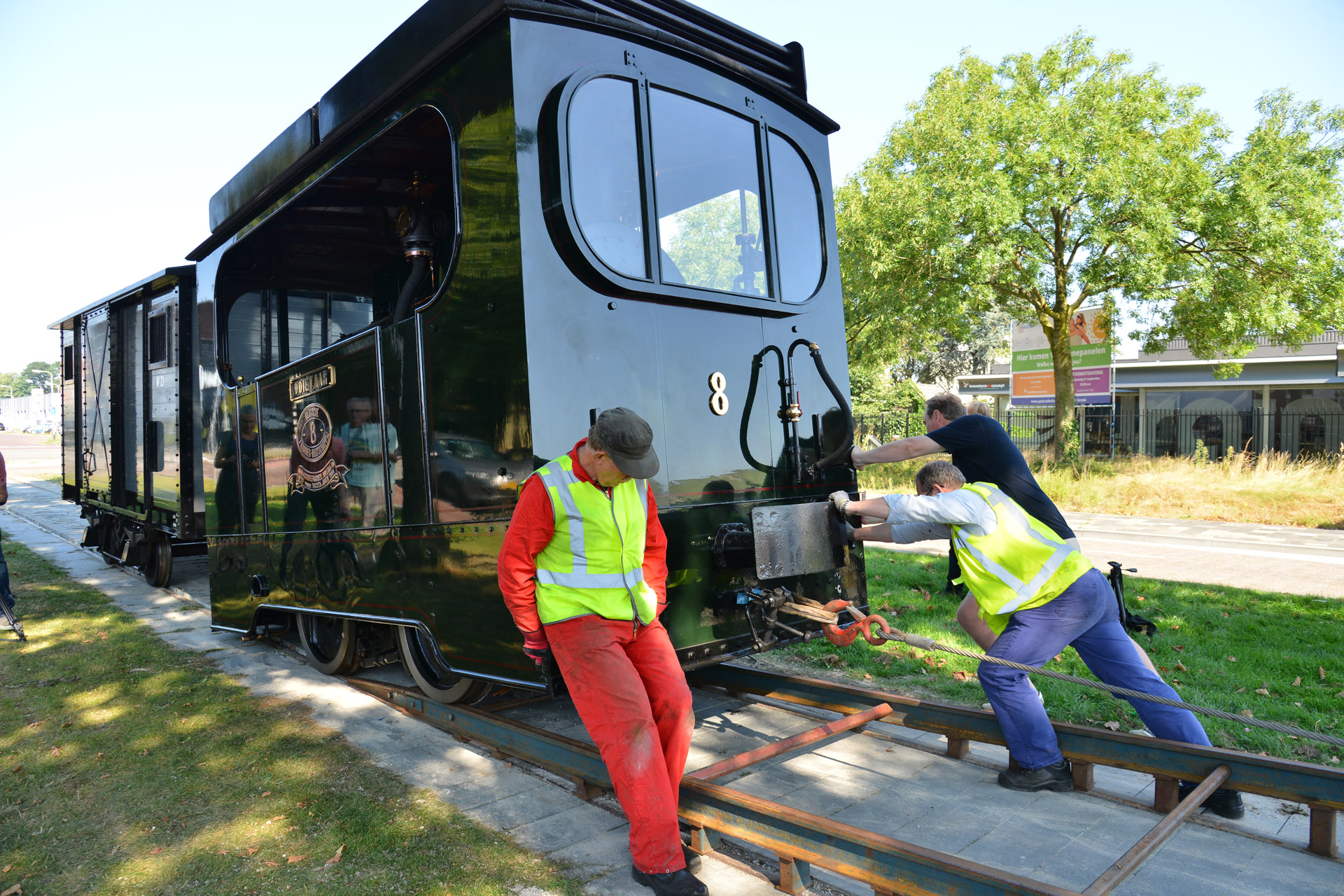 De aankomst van Stoomtram Ooievaar in de Belcrum, donderdag 8 september.