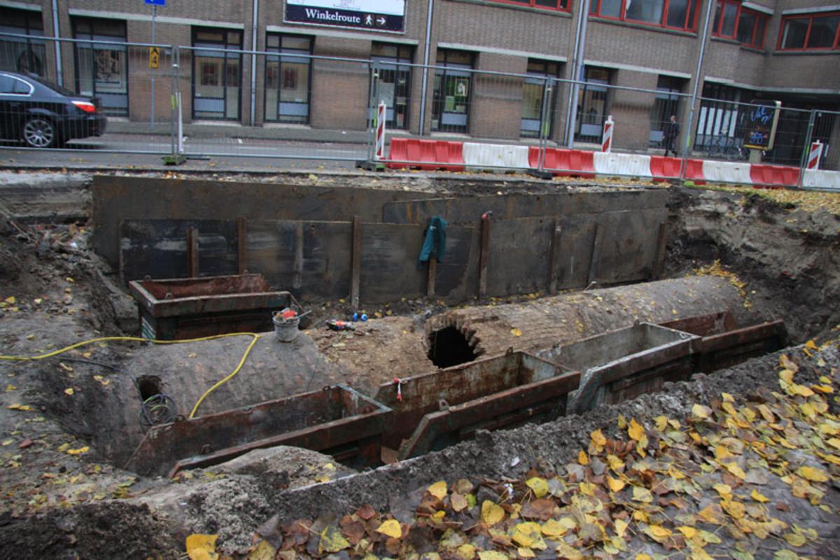 http://www.bredavandaag.nl/nieuws/2010-11-01/antiek-riool-vlaszak-opgeknaptfoto Erik Eggens