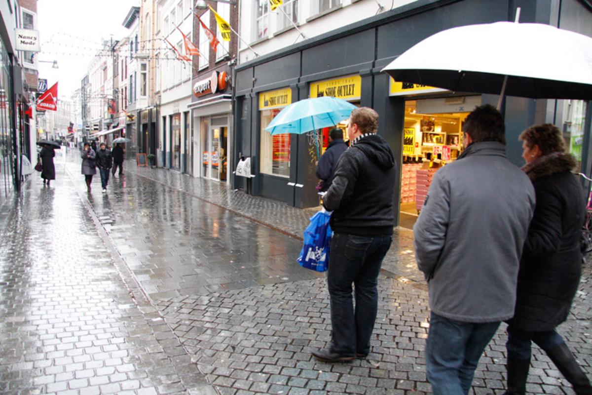 http://www.bredavandaag.nl/nieuws/economie/2010-12-01/ondanks-kritiek-verruiming-koopzondagen-overeindfoto Erik Eggens