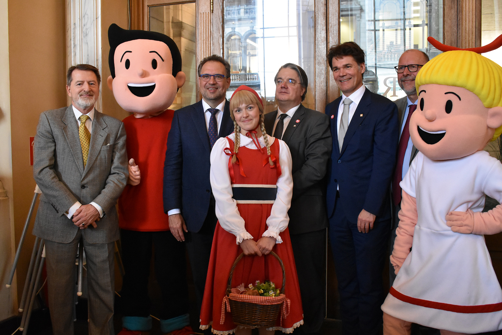 Maandag 9 april reed er voor het eerst een trein over het hsl-spoor tussen Breda en Antwerpen en vice versa. Regionale bestuurders en ondernemers reisden mee om het belang van deze verbinding te duiden.