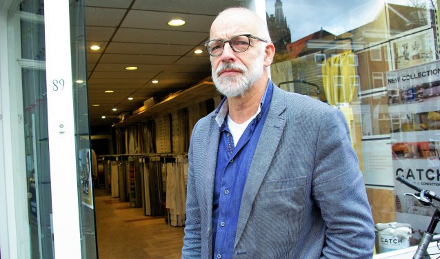 Dick van Witteloostuijn is nog tot 1 januari 2018 in de winkel aan de Koornmarkt te vinden. Daarna verricht hij z'n werkzaamheden elders.