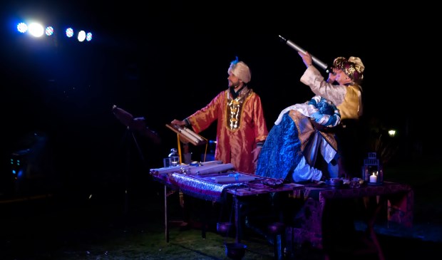 Een scène uit het kerstverhaal, te zien tijdens het kerstwandeltheater.