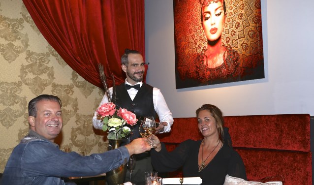 Ed en Miranda Hoogendijk zijn terug van weggeweest en hopen weer vele gasten te mogen verwelkom in hun gloednieuwe zaak: Boudoir le Mariage.