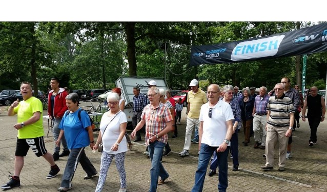 Vorig jaar liepen claudicatiopatiënten voor het eerst mee met de Claudicatio Kopjesloop.