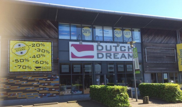 Dutch Dream Delft heeft tegenwoordig een uitgebreide outletafdeling.