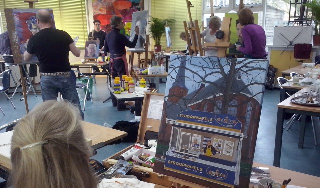 Jaarlijks zijn zo'n 200 cursisten actief in het atelier.