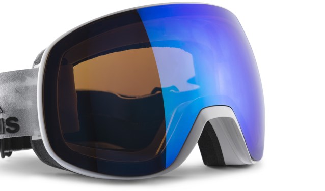 Trompper Optiek aan de Burgwal: ook voor de mooiste goggles voor de wintersport.