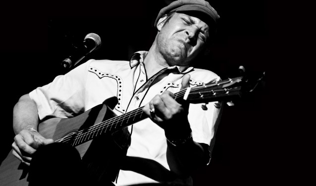 Big Bro Brocken preacht the blues...