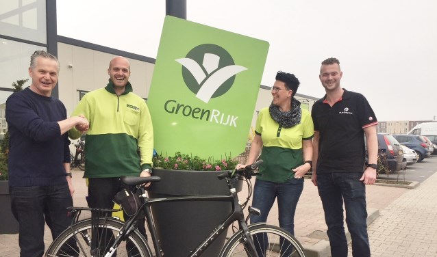 GroenRijk en Karlas Fietsen organiseren zondag 22 april een Opstapdag. v.l.n.r: Paul, Sander, Wendy en Olaf