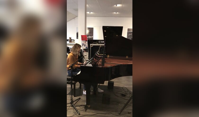 Talentvolle gasten in de winkel. (Foto: PR)