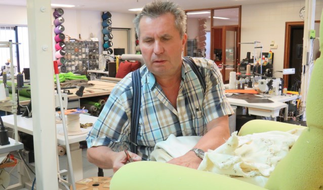 Meubelstoffeerder Rein Kool, het juiste adres om uw meubels professioneel en vakbekwaam te laten stofferen.