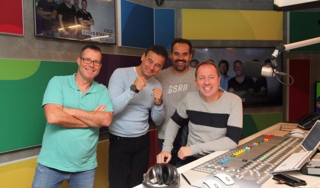 Links Rick Romijn, daarnaast Wilfred Genee, Niels van Baarlen en Edwin Evers