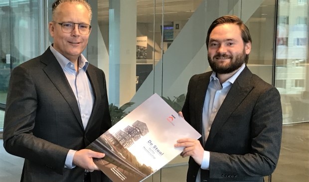 Edwin Kolkhuis Tanke van Novaforum Vastgoedontwikkelaars en wethouder Bas Vollebregt (r.)