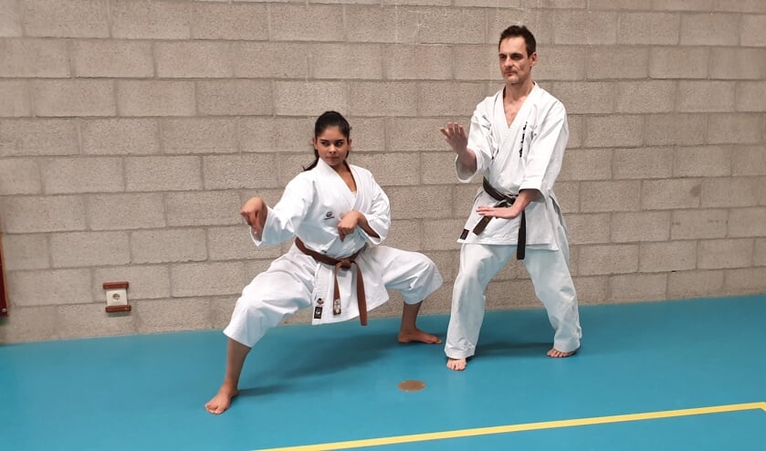 Priya Sardjoe Missier met haar Sensei Gonzalo Villarrubia aan het trainen voor het EK in Denemarken.