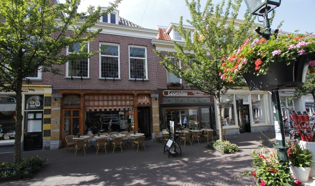 Een heerlijke High Tea of een High Wine bij Leonidas in de Choorstraat