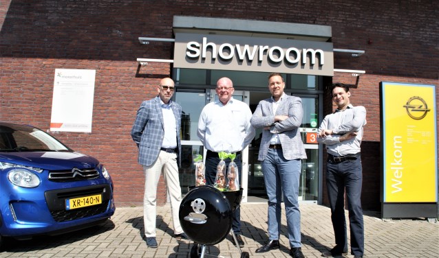 De medewerkers staan op Tweede Paasdag ook weer paraat, met vlnr Peter Overmeire, Ben van Holsteijn, Frans Meeuwisse en Roy Schaaij.