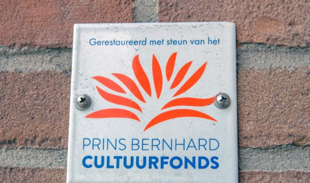 Restauraties worden ook mede gefinancierd met bijdragen uit hetPrins Bernhard Cultuurfonds.