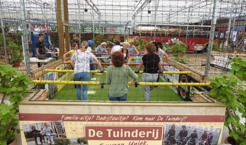 Levend Tafelvoetbal bij De Tuinderij.