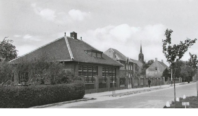 De christelijke lagere school in Hoofdplaat. Foto PR