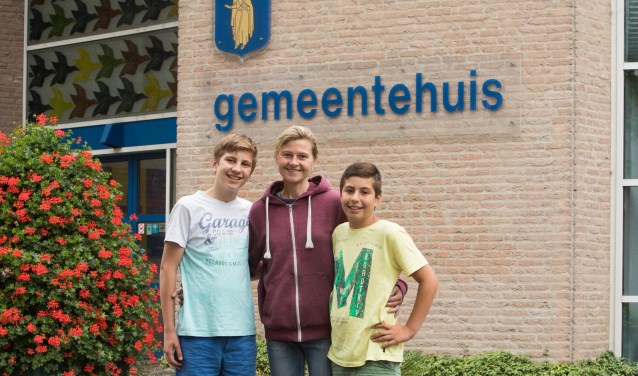 David, Daniel en Larissa bedanken Baarn