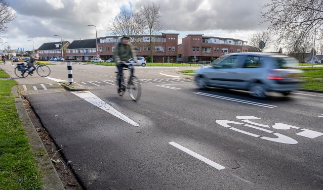 De drukke kruising Koekoek/Overrijkskamp in Druten-Zuid.
