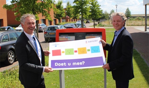 René Niks (l), directeur Arbeidsintegratie van Senzer en wethouder Marc Jeucken (r), portefeuillehouder Werk en Inkomen van Geldrop-Mierlo | Fotonummer: 027dd7