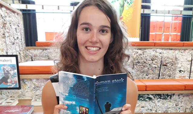 Lisa van Gerven tijdens haar boekpresentatie 'Samen sterk' | Fotonummer: 92d60c