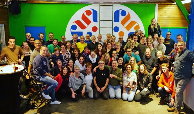 Wel vijf generaties leiding van JNBS bij elkaar