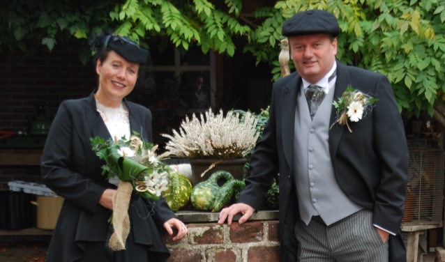 Het boerenbruidspaar van de Muuzevangers
