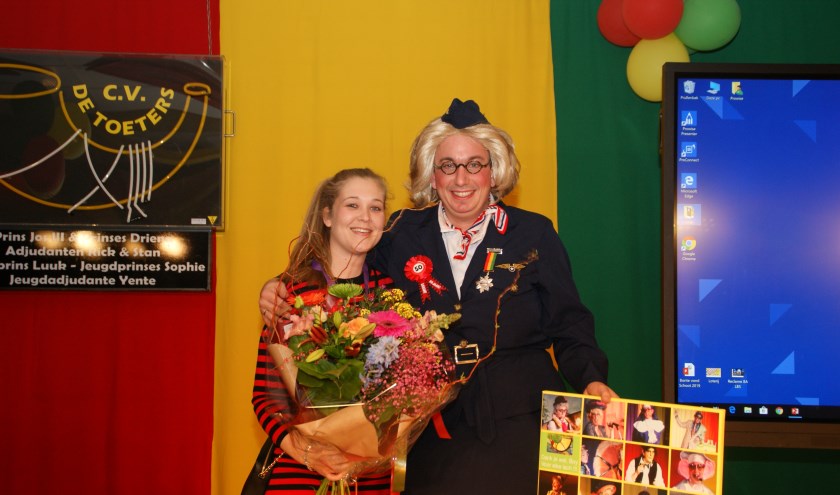 Boy en Jennifer met de meer dan verdiende Zilveren Toeter!