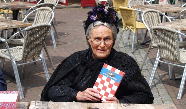 Junt voor café City Bar in Budel, foto: Laura Raats