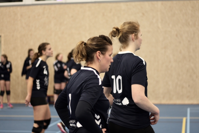 TweeVV vrouwen winnen 4-0 van Renswouw