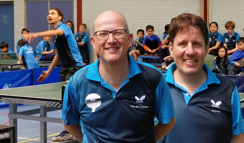Senioren 1 TTV Amstelveen promoveren naar landelijke tafeltenniscompetitie - Amstelveens Nieuwsblad