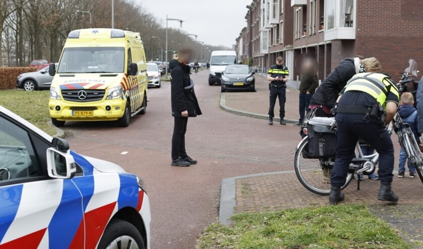 Scooterrijder Raakt Gewond Na Botsing Met Fietsster: [EDE] Op De Laan ...