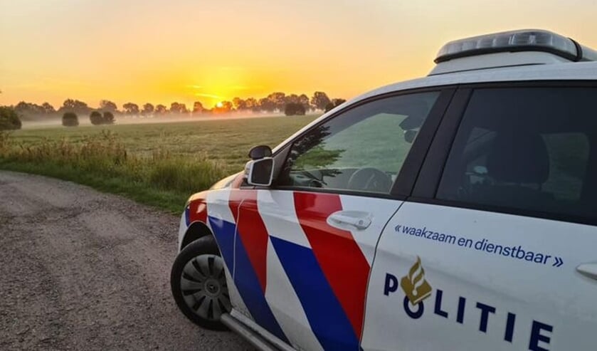 Jonge Leusdenaar beroofd van airpods tijdens hardlopen: [LEUSDEN] Een 22-jarige man uit Leusden stuitte tijdens een rondje hardlopen over het Jaagpad op twee straatrovers, die hem beroofden van zijn airpods. Dat meldt de politie in Bureau Hengeveld, een....