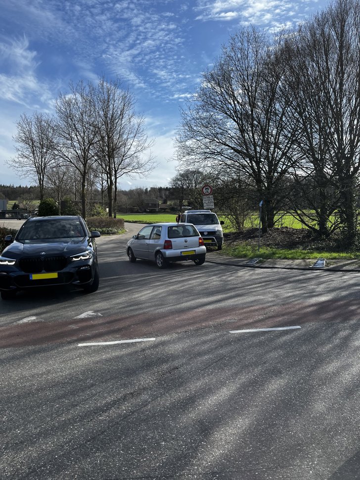 Herinrichting Kruising N233 Rhenen: Gelijkvloers Met Een Verhoging - Al ...