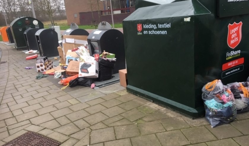 Vuil op straat ergert veel mensen, ook inwoners in Waddinxveen.