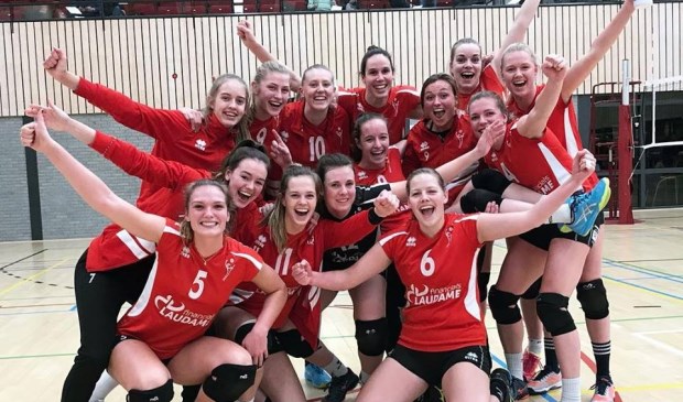 Het damesteam van VCN. (foto: pr)