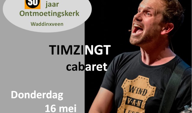 Tim zingt ter ere van het 50-jarig bestaan van de Ontmoetingskerk. (foto: pr)
