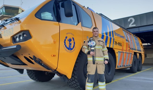 Als brandweerman draait Korving ook 24-uursdiensten; geen ideale combinatie met de dagelijkse bokstrainingen.