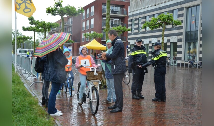 Het regende vorige week tijdens de praktische verkeersproef, mogelijk is dat van invloed geweest. (foto: Nicole Lamers)
