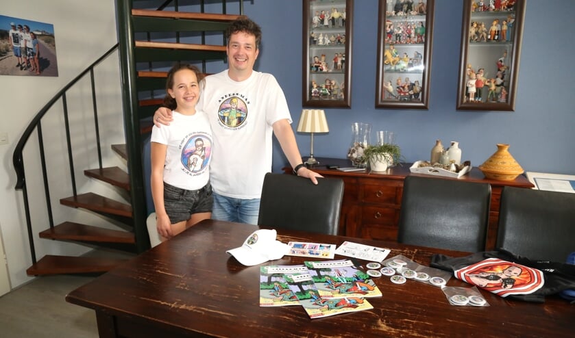 Anne (Anders-An) en haar vader Ralph Dikmans. (Foto: Sander van Kasteren) | Fotonummer: df0efe