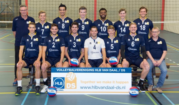 Groepsfoto heren 1 | Fotonummer: 0ddf4e